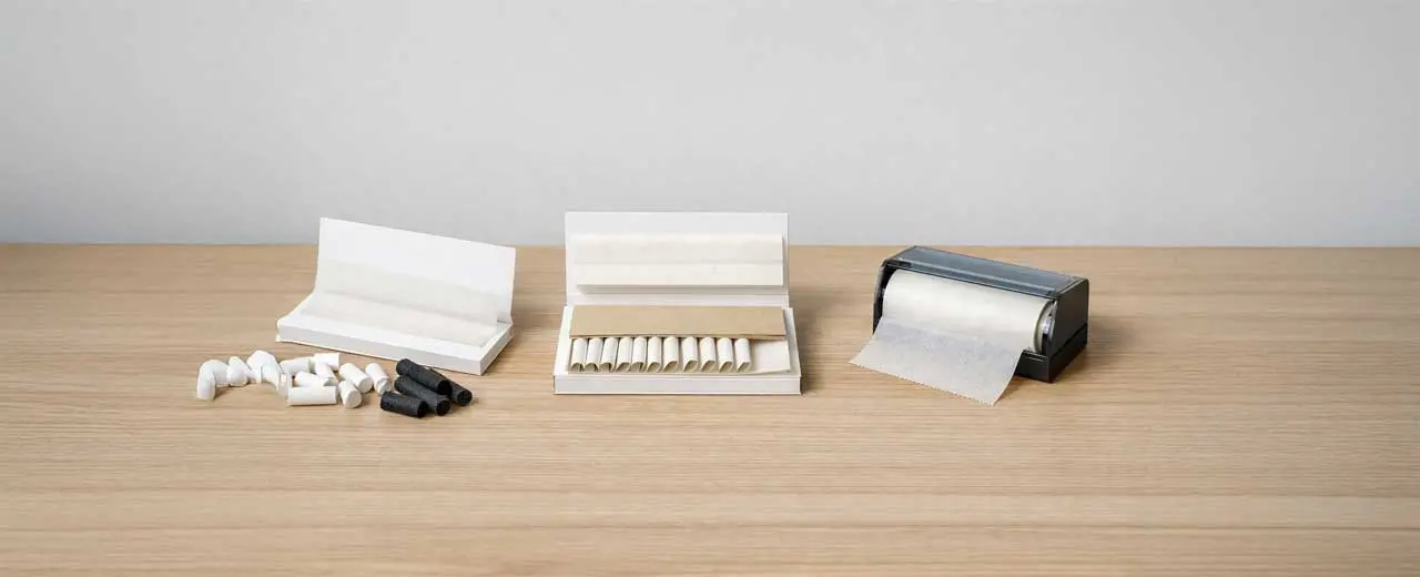 Comparaison des différents types de feuilles à rouler : sans tips, avec tips intégrés et en rouleau